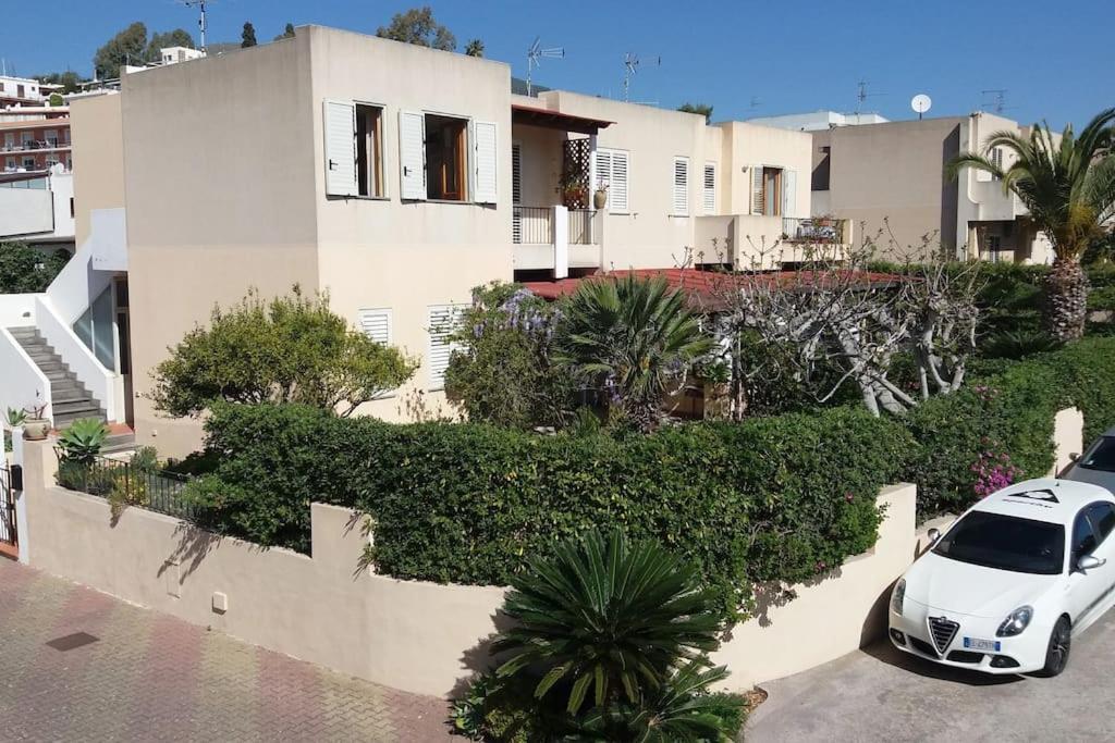 Casa Catalogna , Vicino Al Centro Storico. Villa Lipari  Dış mekan fotoğraf